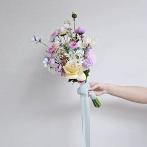 Kiera bridesmaid bouquet